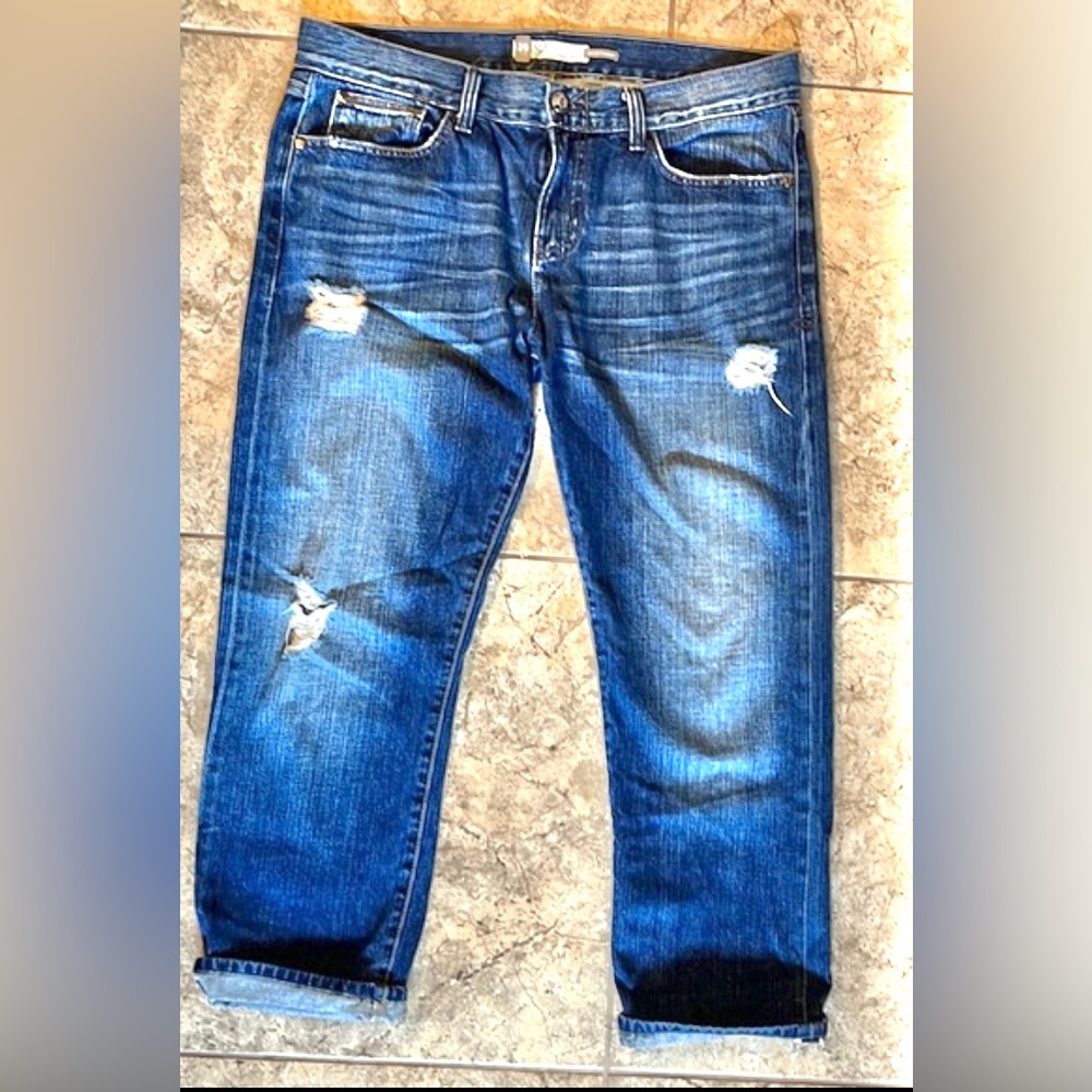 Level 99 Distressed Boyfriend Jeans